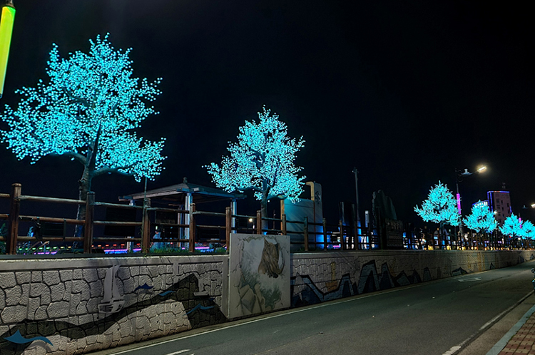 Cherry Blossom Light Tree