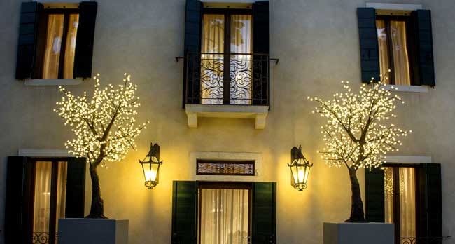 LED Tree Light Prices