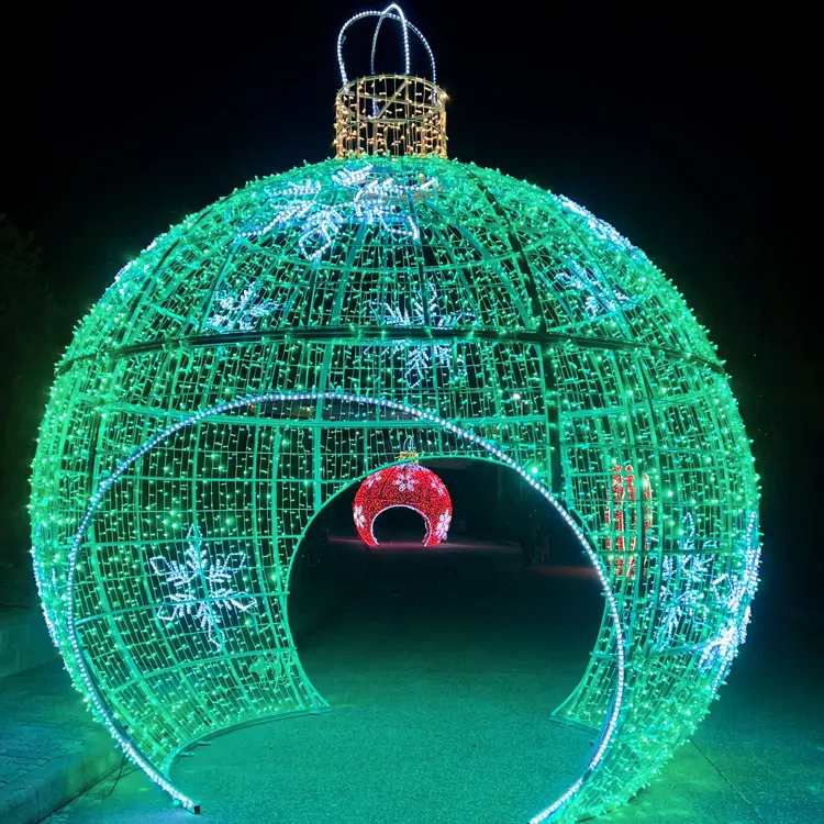 16ft Giant LED Christmas Bauble | Custom Outdoor 3D Christmas Motif Light 2 16ft Giant LED Christmas Bauble | Custom Outdoor 3D Christmas Motif Light - 图片 2