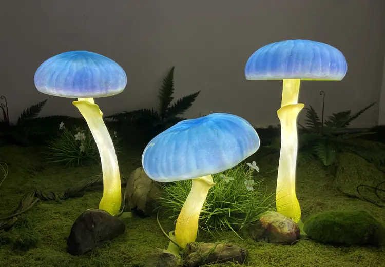 Custom Outdoor Mushroom Lights | Large Glowing Mushroom Decor for Garden & Event 7 LED mushroom light outdoor, glowing fantasy mushroom lamp with translucent resin cap for outdoor landscape