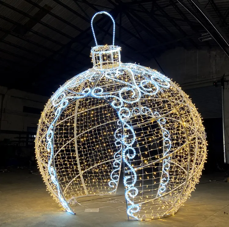 Commercial Walk Through Giant LED Christmas Bauble Light | Custom Outdoor Garden Decoration 11 Outdoor LED Christmas Bauble Light, giant lighted walk-in bauble decoration for festival landscape projects