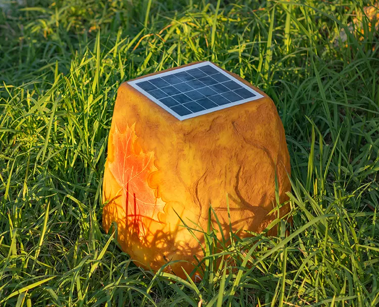 solar stone garden lights