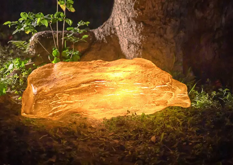 Landscape Stone Light, resin simulation glowing stone outdoor LED light for garden decoration