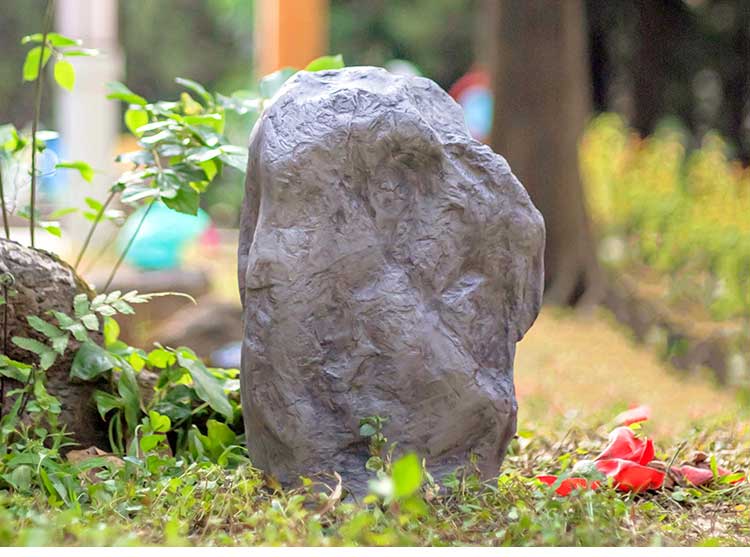 LED Glowing Stone Lights