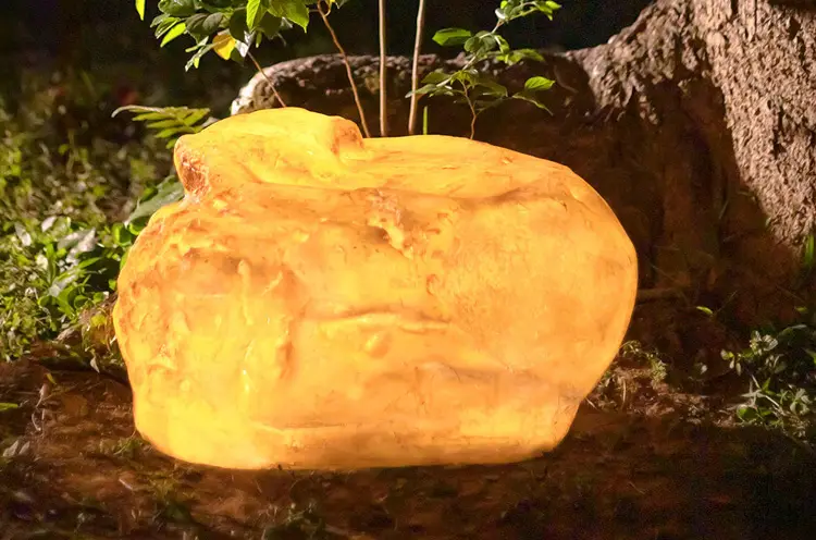 Glow Garden Stones