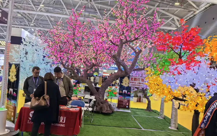 LED Light Tree Manufacturer