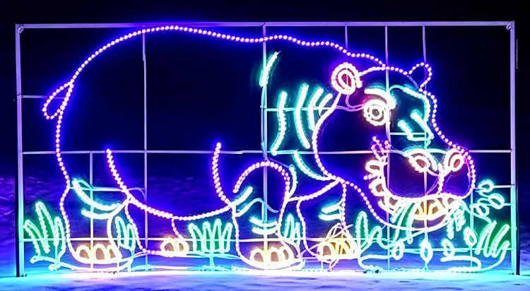 Outdoor Waterproof Hippo Motif Light, Warm White 2D Hippo LED Sculpture Light for Garden Resort Night Event Landscape Lighting