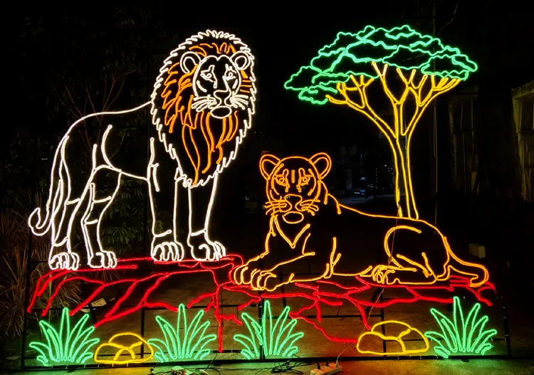standing lion and lying lioness silhouette light for zoo park outdoor light festival decoration